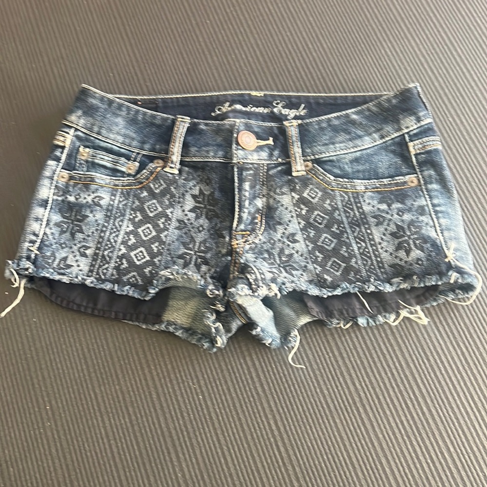 American Eagle cutoff Jean shorts size 0